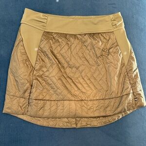 Mountain Hardwear army green Quilted winter Mini Skirt